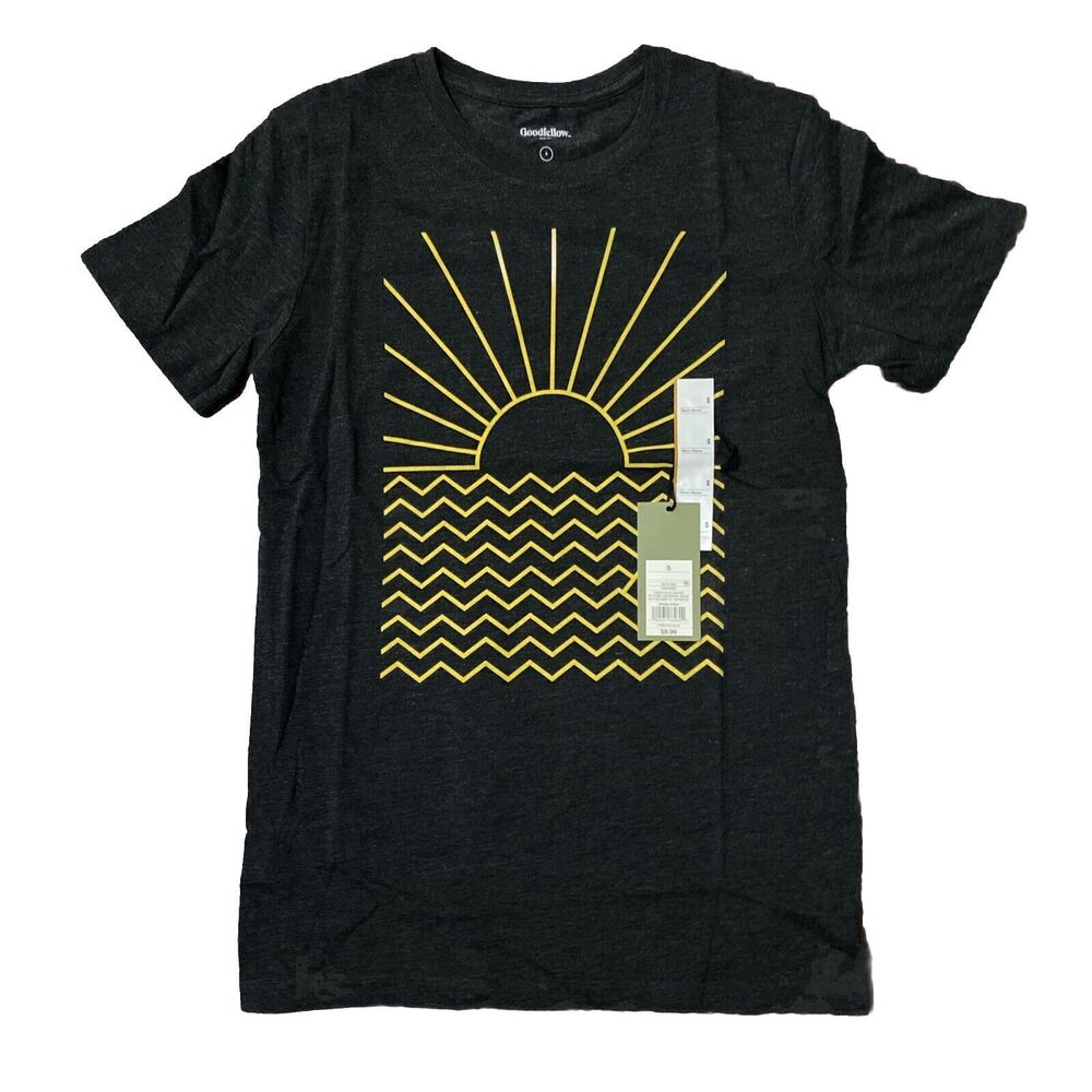 Sun Rise Graphic Print Dark Gray T-Shirt Adult Small Goodfellow Cotton Blend